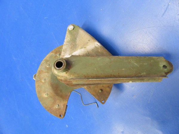 Cessna 210 Drive Assy Flap RH P/N 1260056-2 (0617-63)