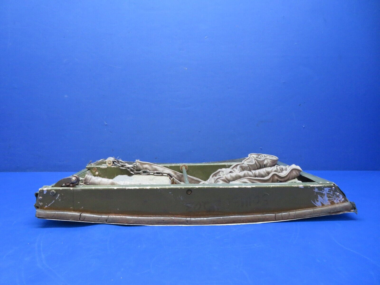 Cessna 401 / 401A Lower Cabin Door Assy P/N 5011180-203 (1223-375)