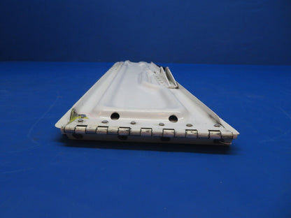 Piper Aerostar 602P Door Assy MLG Strut RH P/N 250006-504 (0123-812)