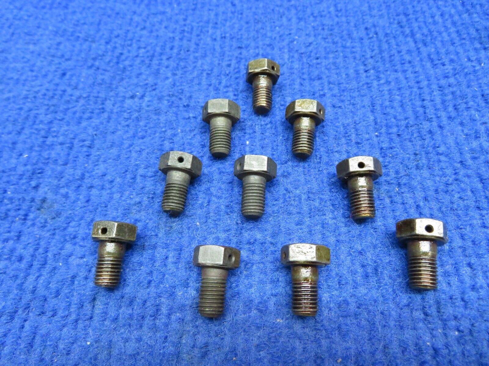 Continental Screw 5/16-24 P/N 654588 LOT OF 10 NOS (0722-743)