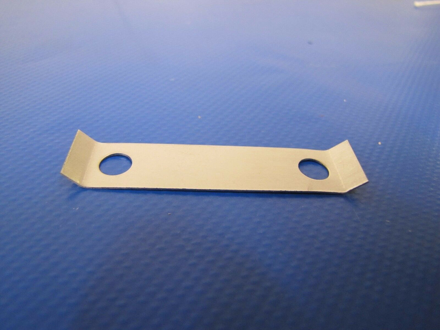 Piper Safety Clip ONE LOT OF 12 Clips P/N 101335-12 NOS (0317-129)