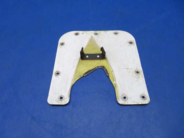 Piper PA-28-140 RH Main Gear Fairing Plate Assy P/N 65688-01 (0823-339)