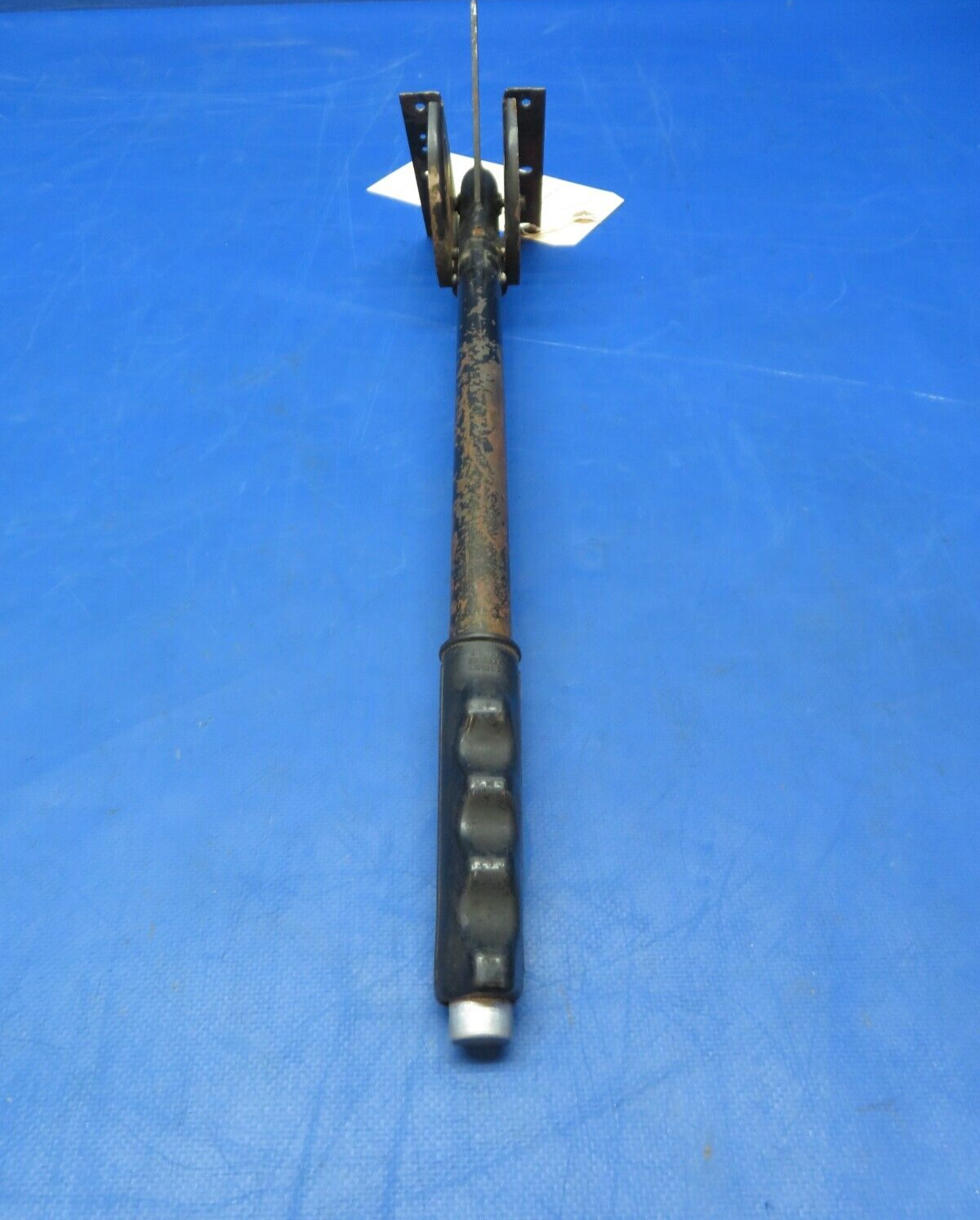 Piper PA-28-236 Dakota Flap Lever Handle Assy P/N 63782-04 (0623-696)