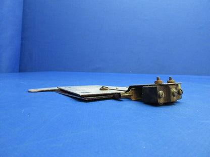 Beech 95-B55 Baron Heat Control Bellcrank & Switch P/N 95-55002-31 (0623-732)