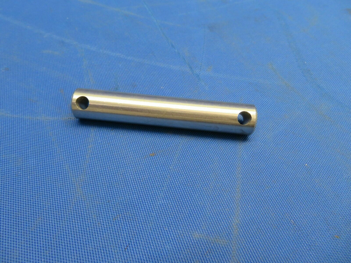 Beech King Air 90 Drag Leg Pin w/ 8130 P/N 50-820233 NOS (1120-118)