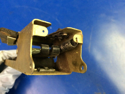 Piper PA-28 Cherokee Cabin Door Latch Assy. P/N 20807-000 (1216-152)