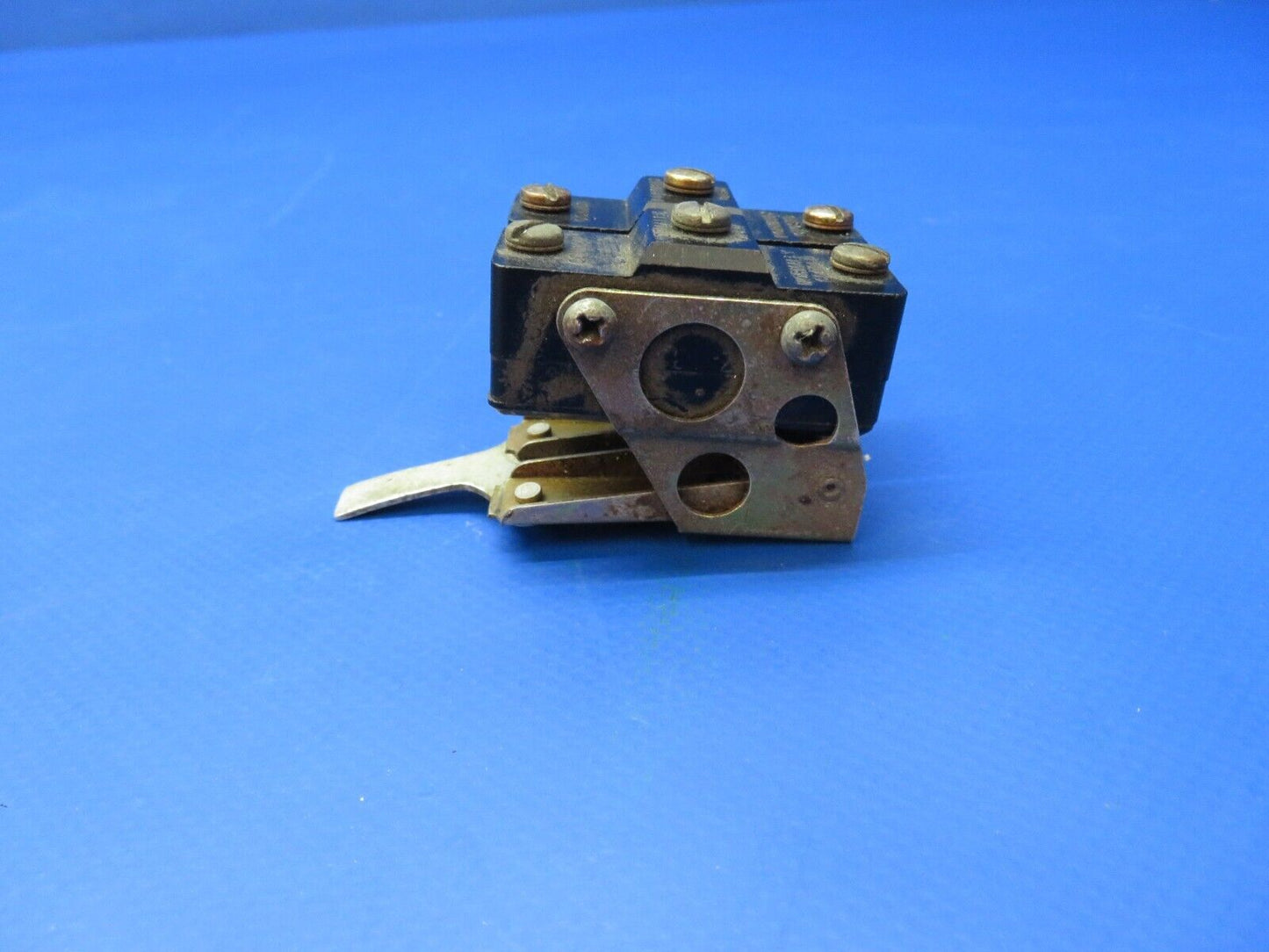 Beech Landing Gear Motor Switch P/N 35-364126 (1022-382)
