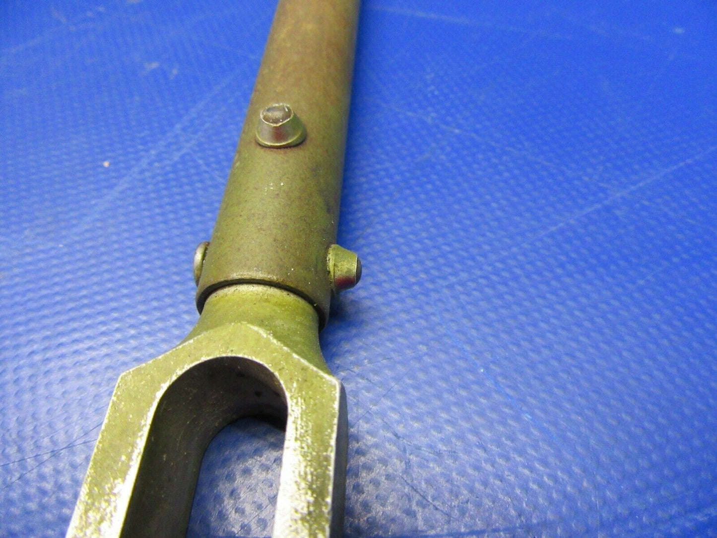 Cessna 310R Elevator Tube Assembly P/N 0814000-485 (0520-213)