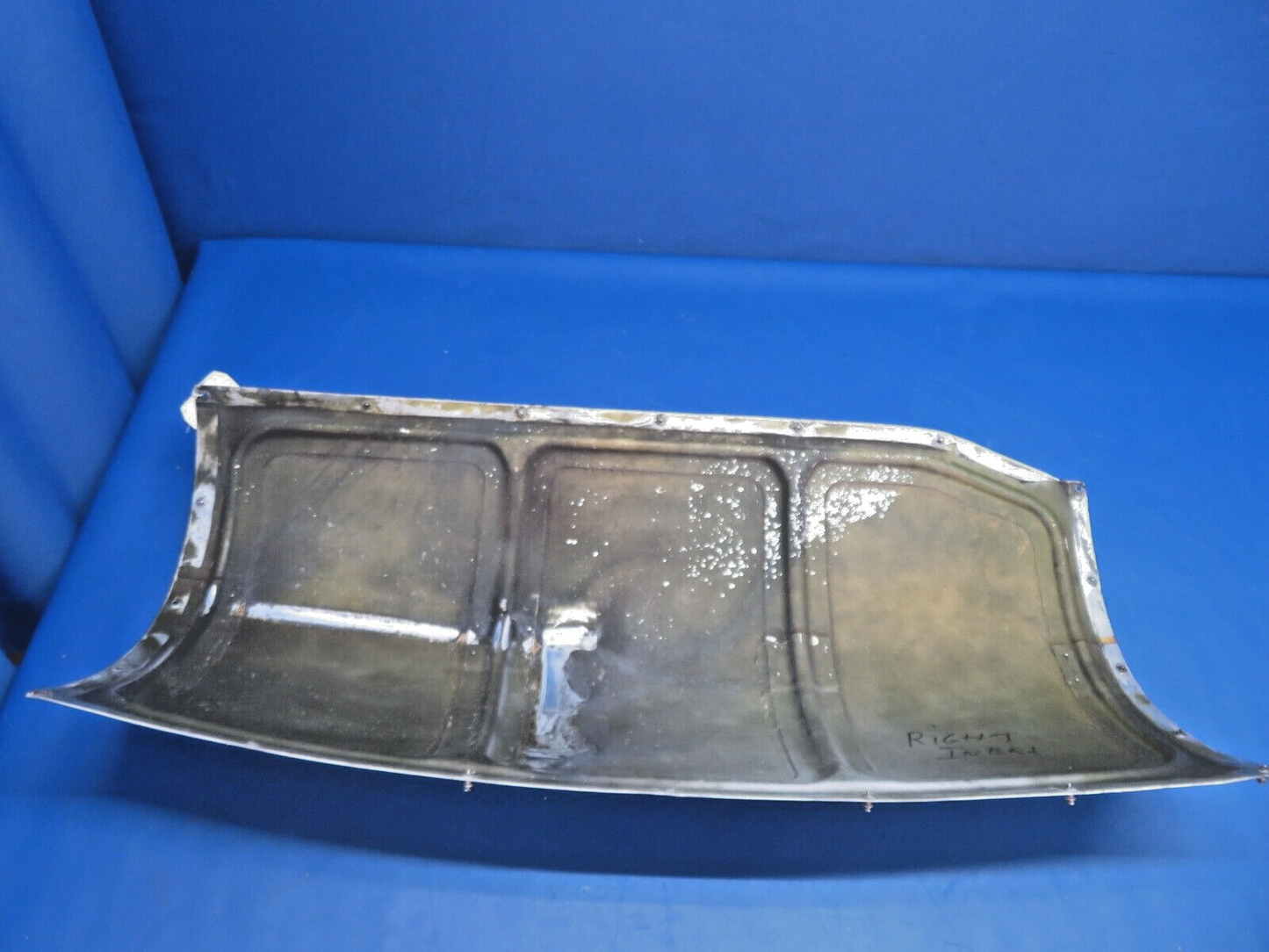 Piper PA-34-200T Seneca II LH Cowling Side Panel Assy P/N 78726-02 (0323-513)