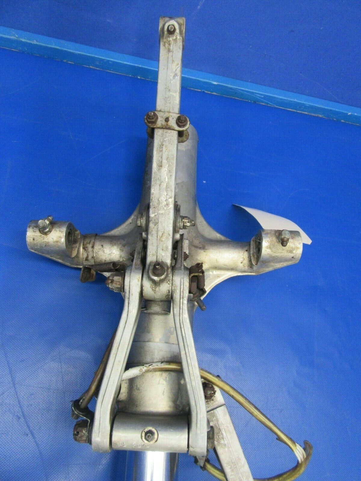 Piper Apache Main Gear P/N 71839-9, 31765, PL3171, 16188-1, 16189 (0319-45)