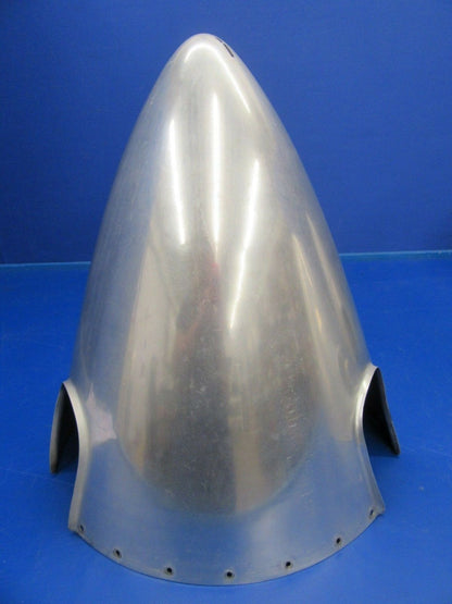 Embraer EMB-110 P2 Bandeirante Bandit Propeller Spinner (0918-267)