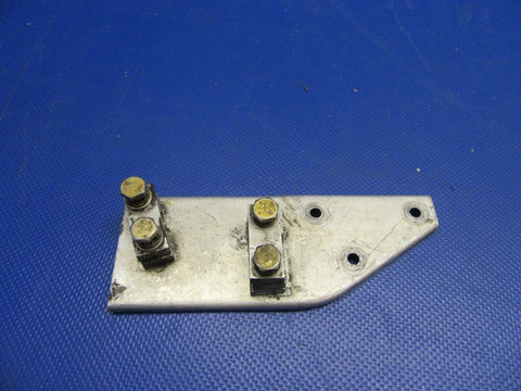 Cessna 210 / T210N Bracket Throttle & Mixture Control P/N 1250318-1 (0921-681)