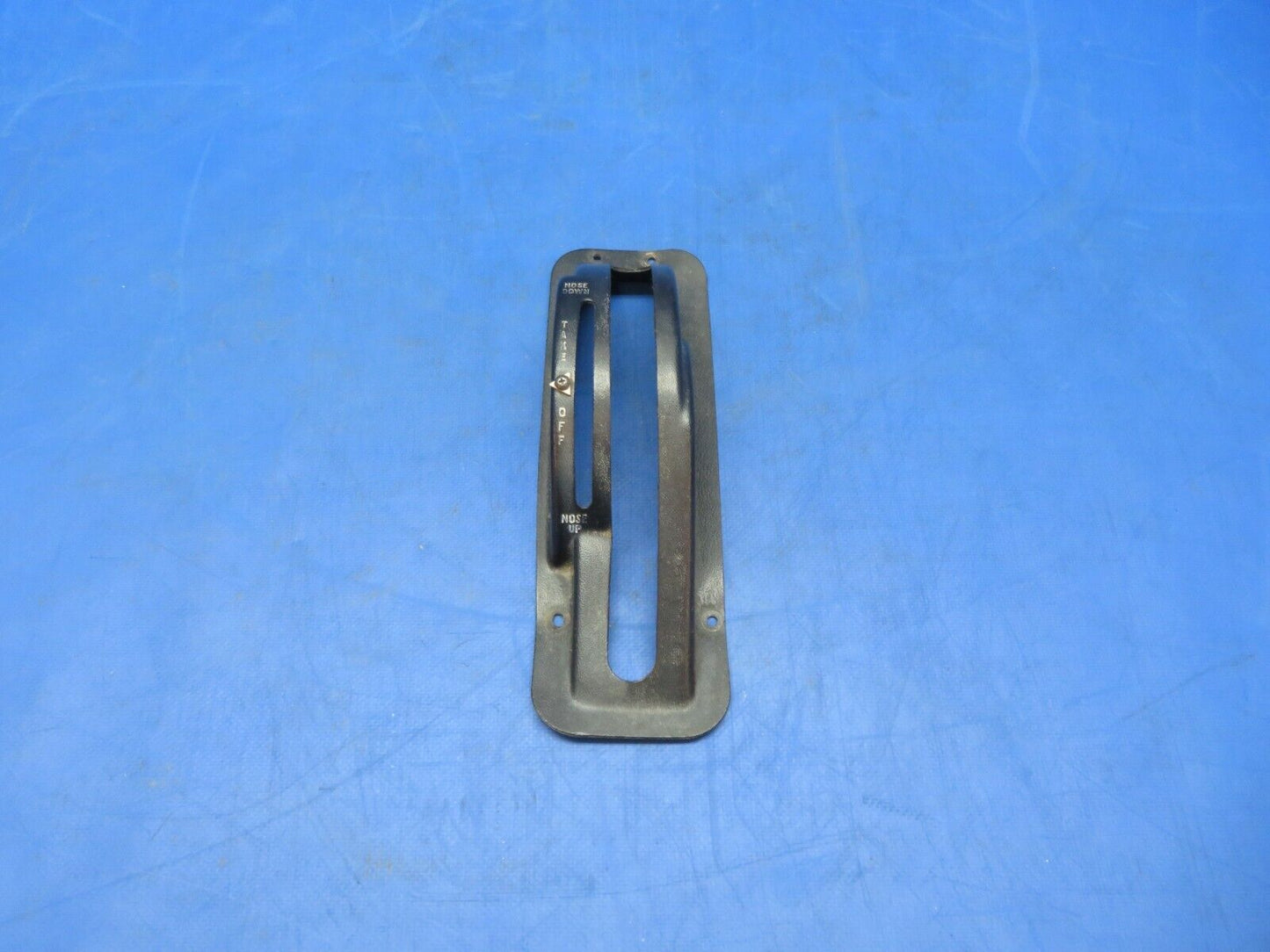 Cessna 182D / 182 Cover Assy Trim Control Wheel P/N 0713025-2 (0923-531)