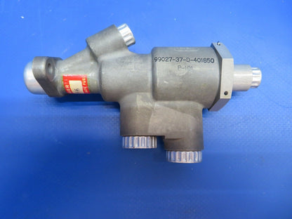 Fuel Pressure Valve P/N 99027-37-D401850, 37C301819G001 NOS (0922-742)