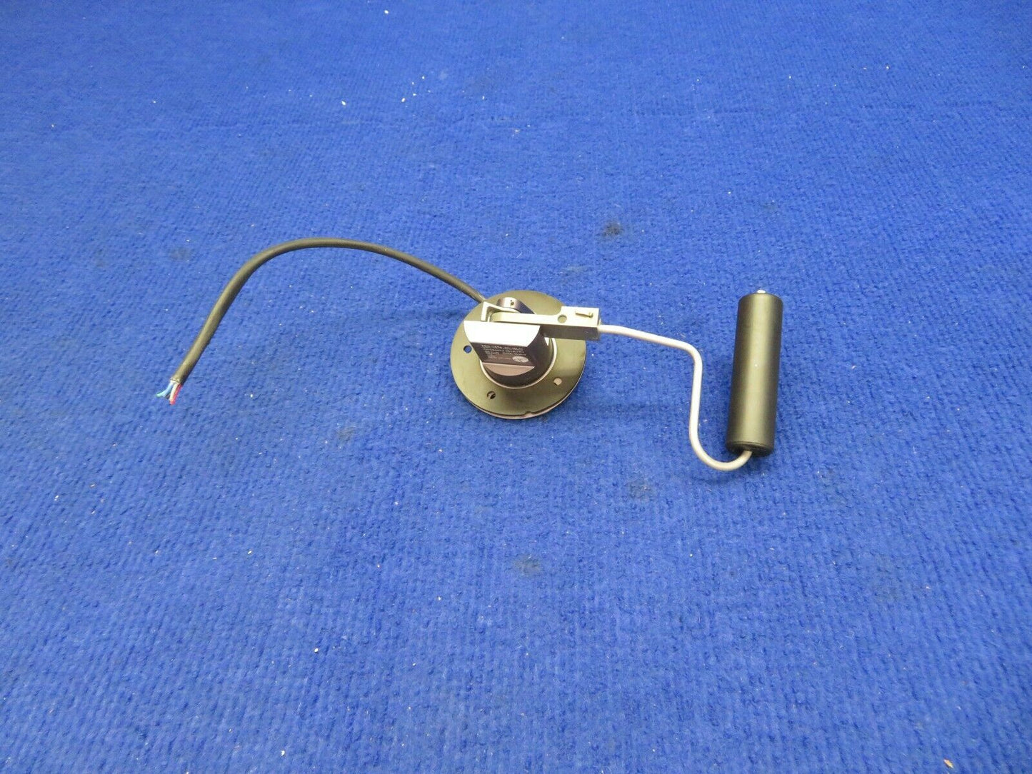 Cies Inc Cessna Fuel Sender Inboard NOS P/N CC284022 0618-7P1 (0422-379)