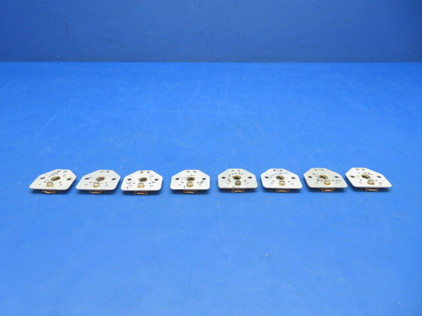 Cessna 310 / 310Q Wedjit Plate Assy AFT Seat P/N 295409 LOT OF 8 (0823-782)