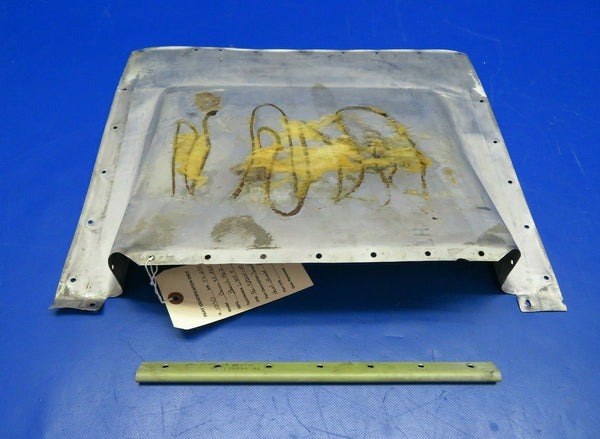 Beech Baron 95-A55 Nacelle Trough / Heat Shield RH P/N 96-98001-10 (0420-356)