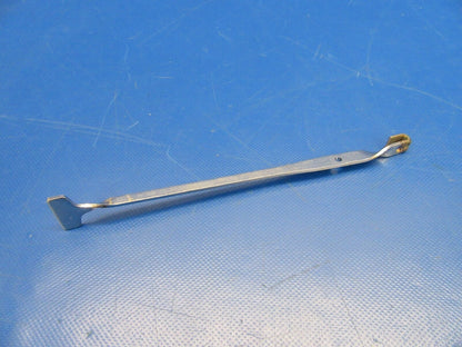 Piper PA28, 32 Handle Quick Drain P/N 65289-000 (0419-448)