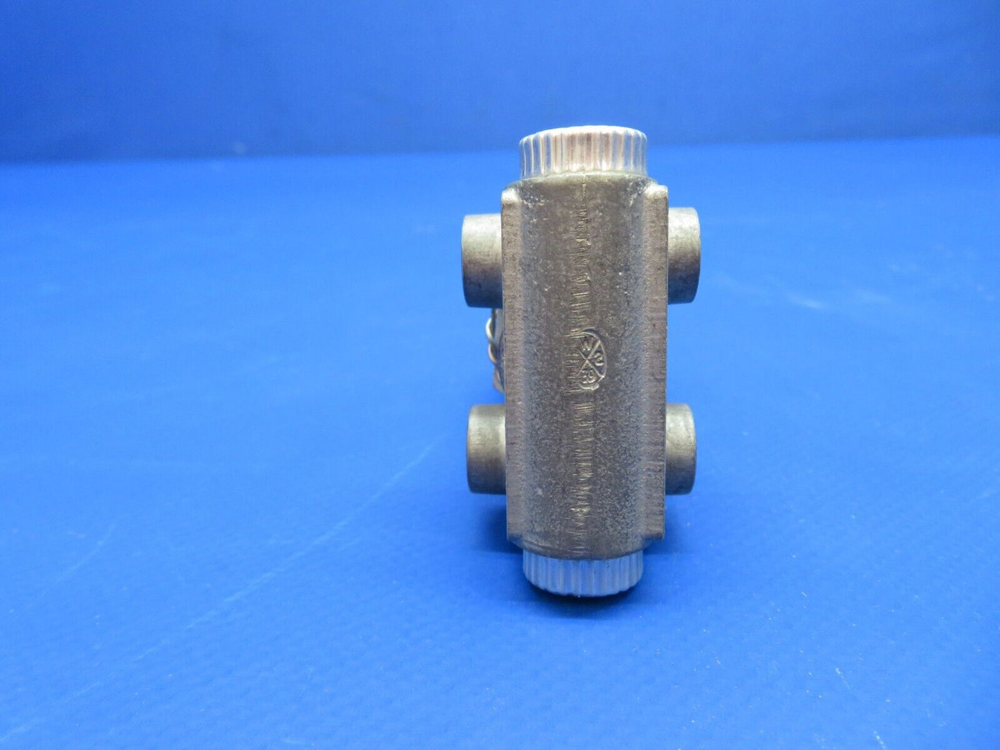 ITT Aerospace Controls Solenoid Valve 28 V Fuel P/N 50-389046-3 NOS (0922-740)