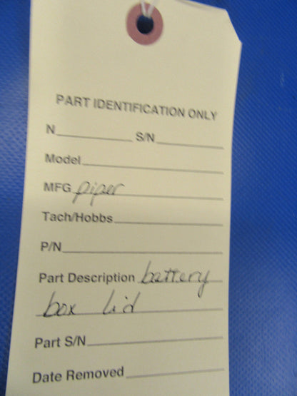 Piper 12 Volt Battery Box Lid (0518-166)