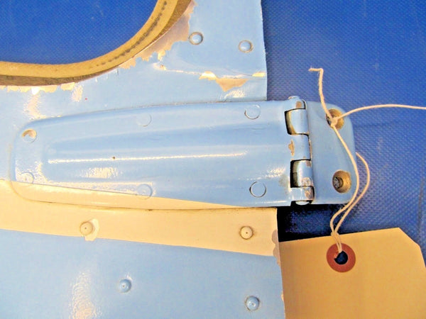 1975 Cessna 150 Cabin Door RH w/ Hinges & Door Latch P/N 0417008-206 (0918-58)