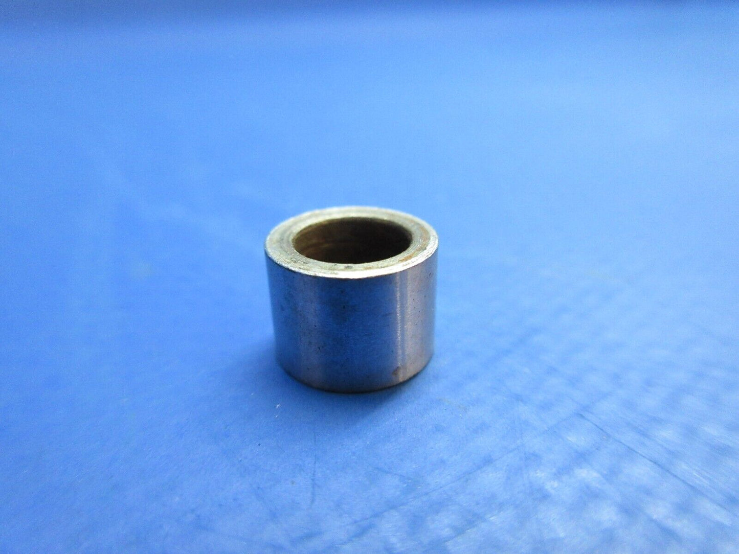 Beech Bushing P/N 50-524206 NOS (1023-799)