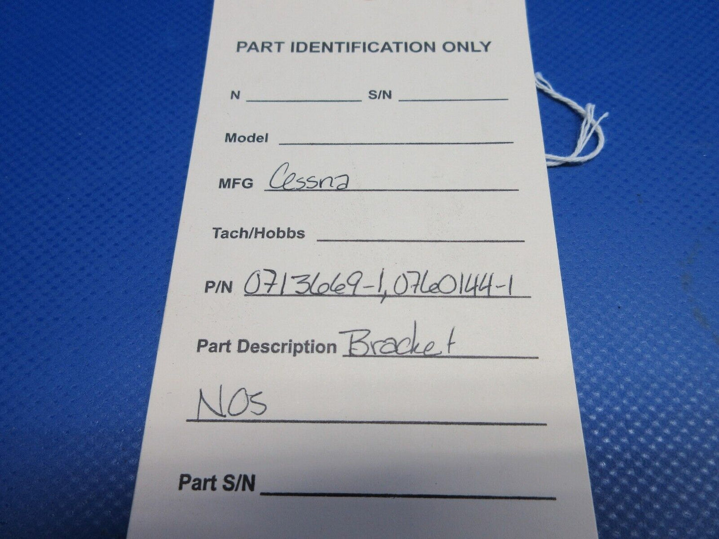 Cessna Bracket P/N 0713669-1 NOS (0224-1246)