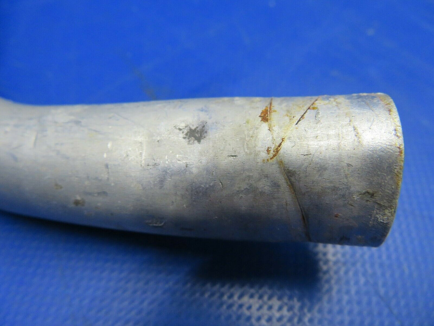 Piper PA-32RT-300 Vent FWD RH P/N 68416-01, 68416-001 (0620-305)