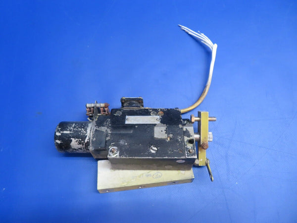 Lear 23 Actuator Assy Trim Tab P/N 2380072-17 CORE (1122-529)