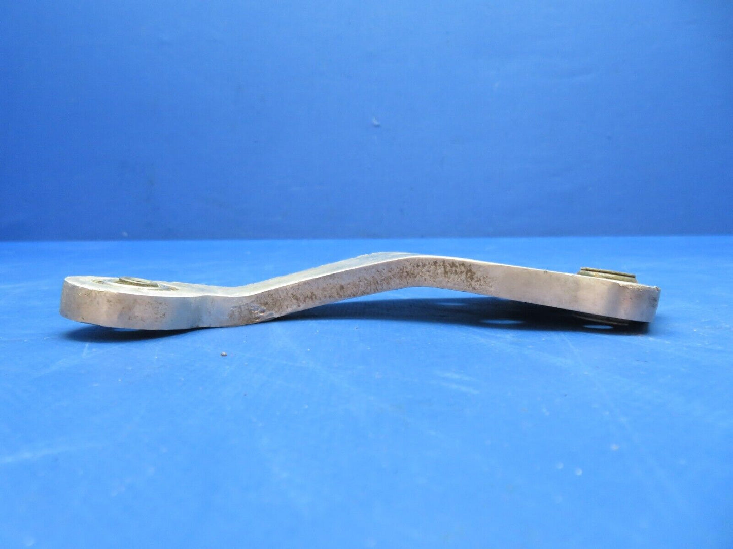 Cessna 170 / 170A / 190 / 195 Elevator Pylon Assy P/N 0310262 (0723-564)