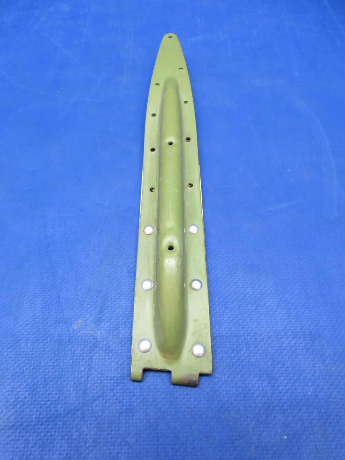 Cessna Cabin Door AFT Hinge P/N 0711001-12 NOS (1122-632)