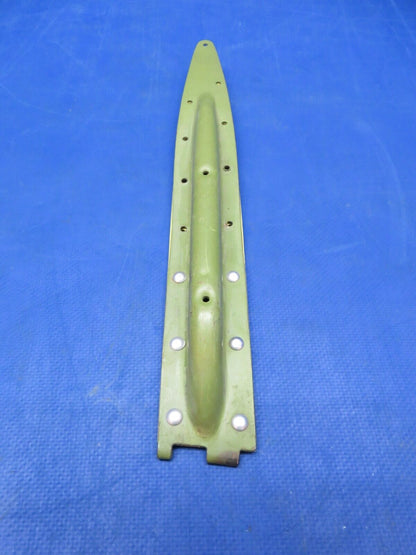Cessna Cabin Door AFT Hinge P/N 0711001-12 NOS (1122-632)