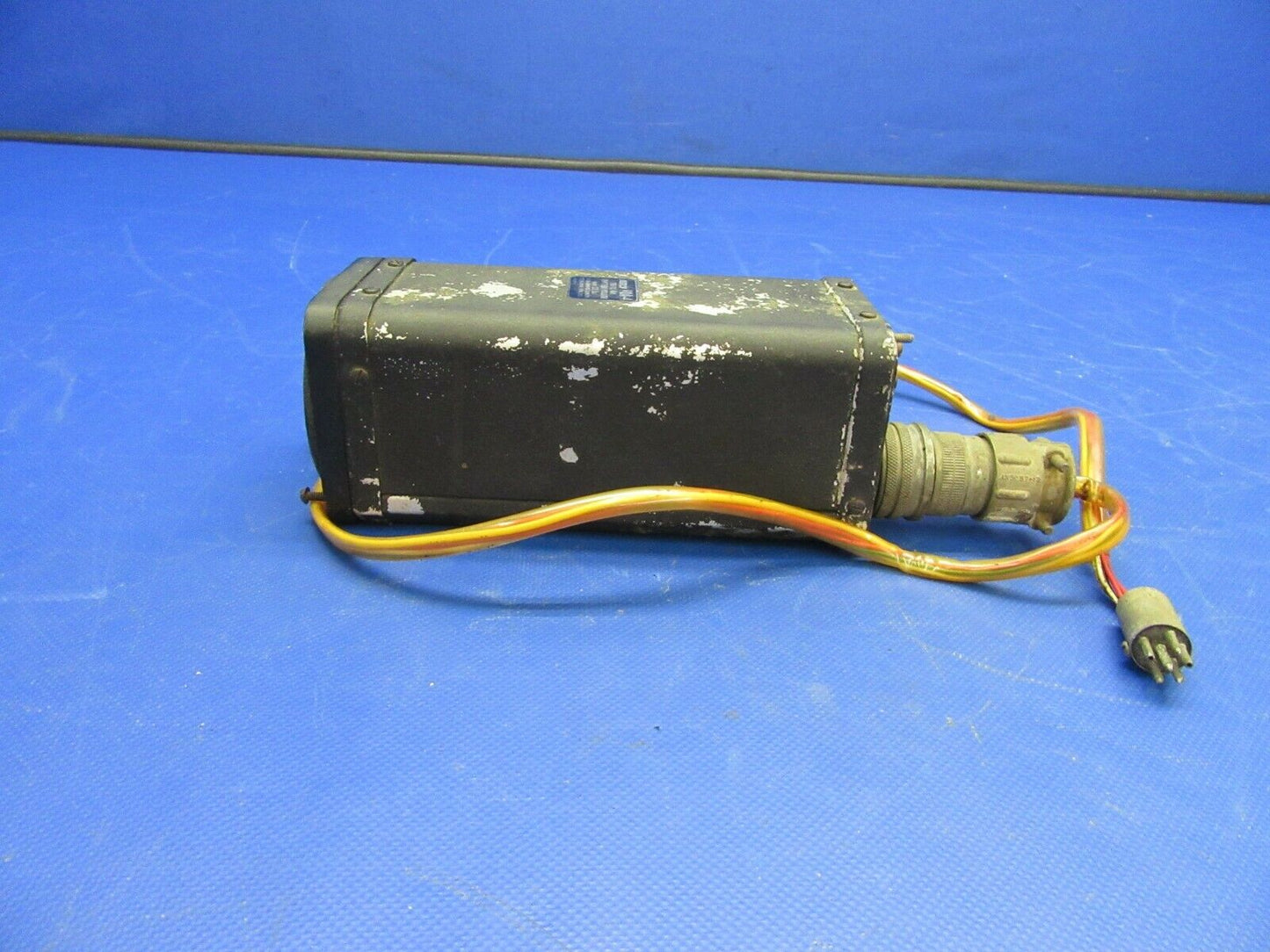 Narco VOA-4 VOR / ILS Navigation Converter Indicator CORE (0821-565)