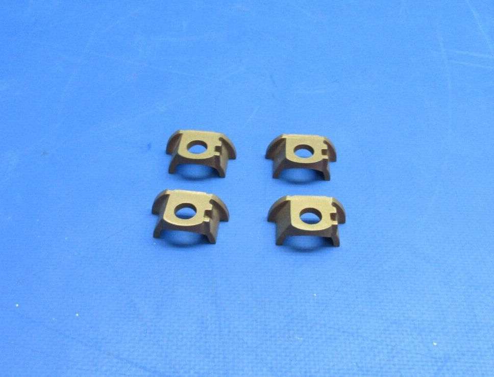 Continental Retainer Rocker Thrust P/N 646032 LOT OF 4 NOS (0923-915)