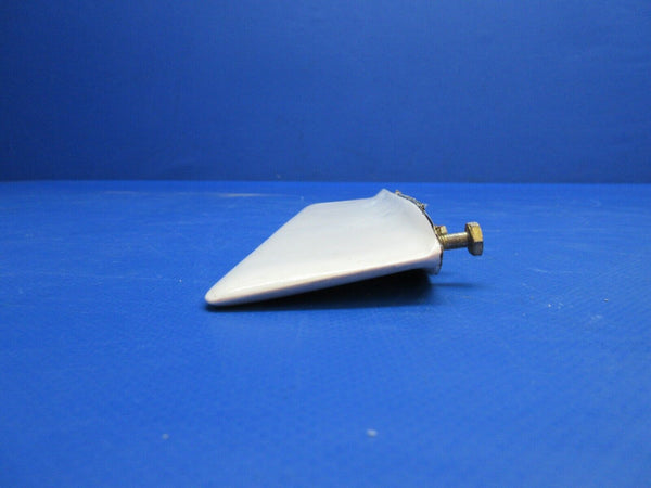 Beech Baron Communication Components Antenna w/ Bracket P/N 35-5016 (0523-1116)