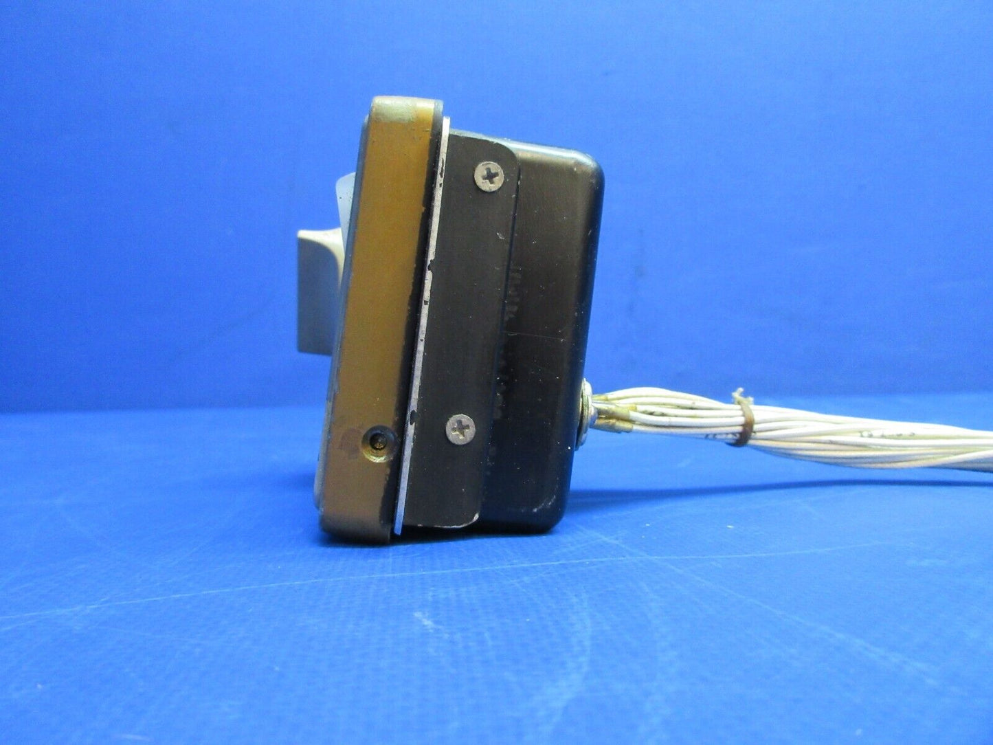 Cessna 310 / 310I Navomatic 800 Flight Controller P/N CG117B-1 (1023-743)