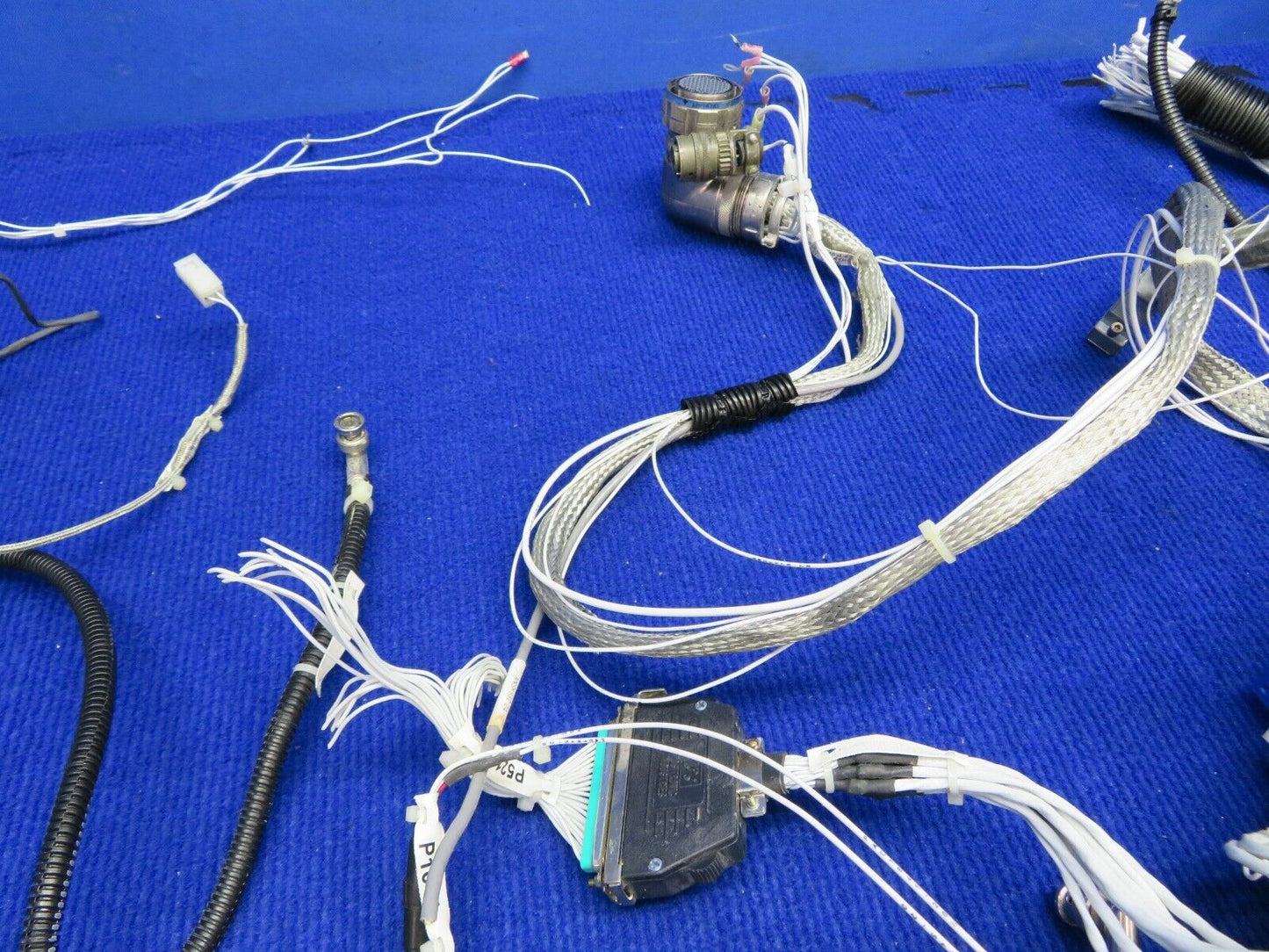 Cirrus SR-22 Wiring Harness FOR PARTS (0122-03)