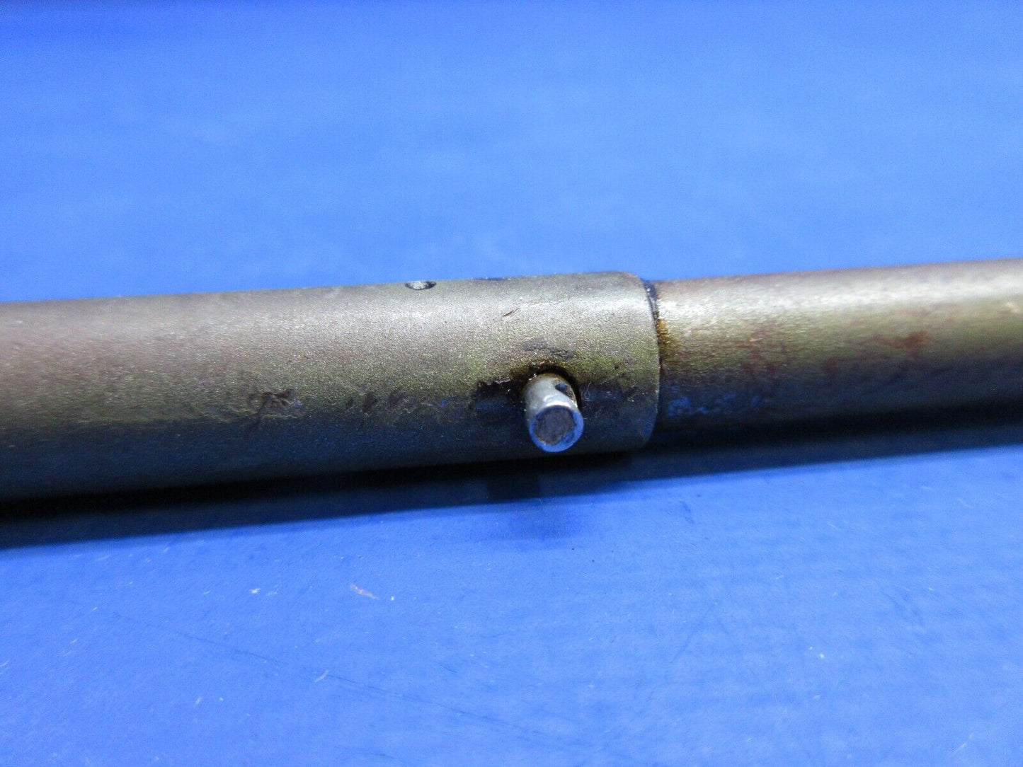 Cessna 310 / 310I Fuel Valve Torque Tube Assy P/N 0820000-17 (1023-781)
