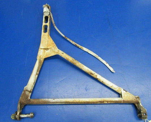 Beech Sierra C24R Brace Assy Main Gear Retract LH P/N 169-810027-1 (0719-147)