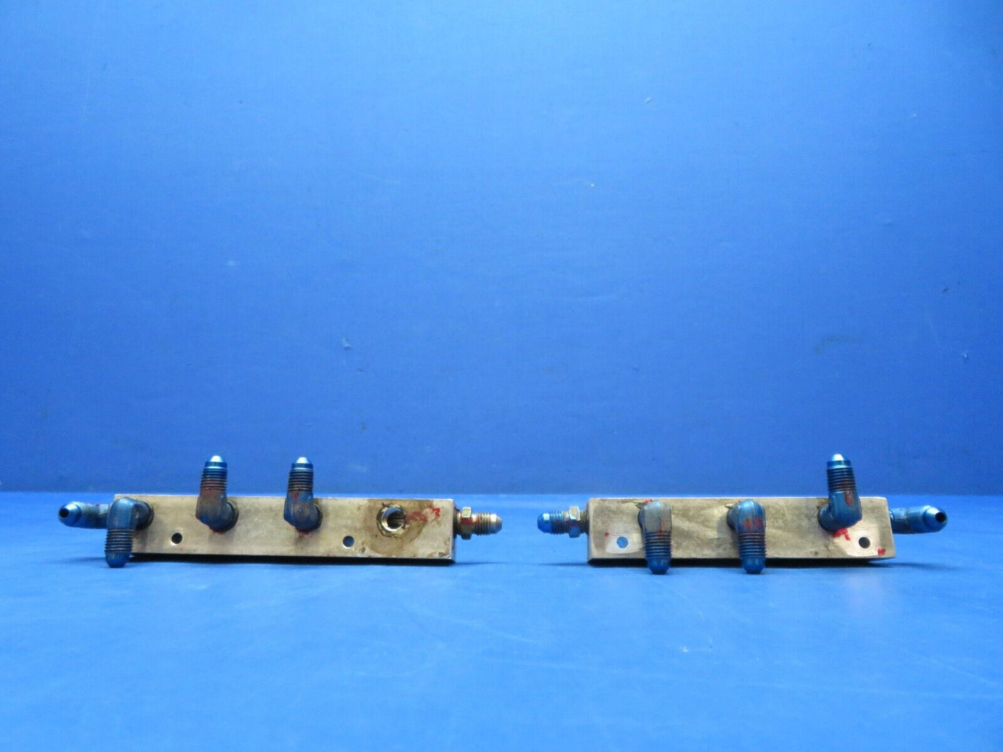 Piper PA-28R-180 Hydraulic Manifold LH & RH P/N 67521-00 (1123-420)