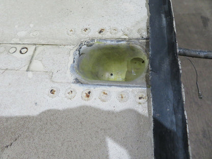 1969 Beech Baron 95-B55 RH Wing P/N 96-110005-610 (0521-101)