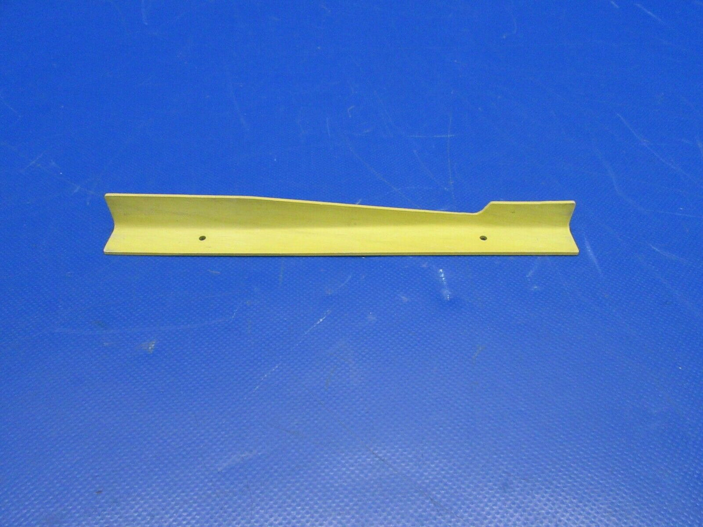 Beech King Air Angle RH LWR Main Spar Cap P/N 99-120059-84 NOS (0419-373)