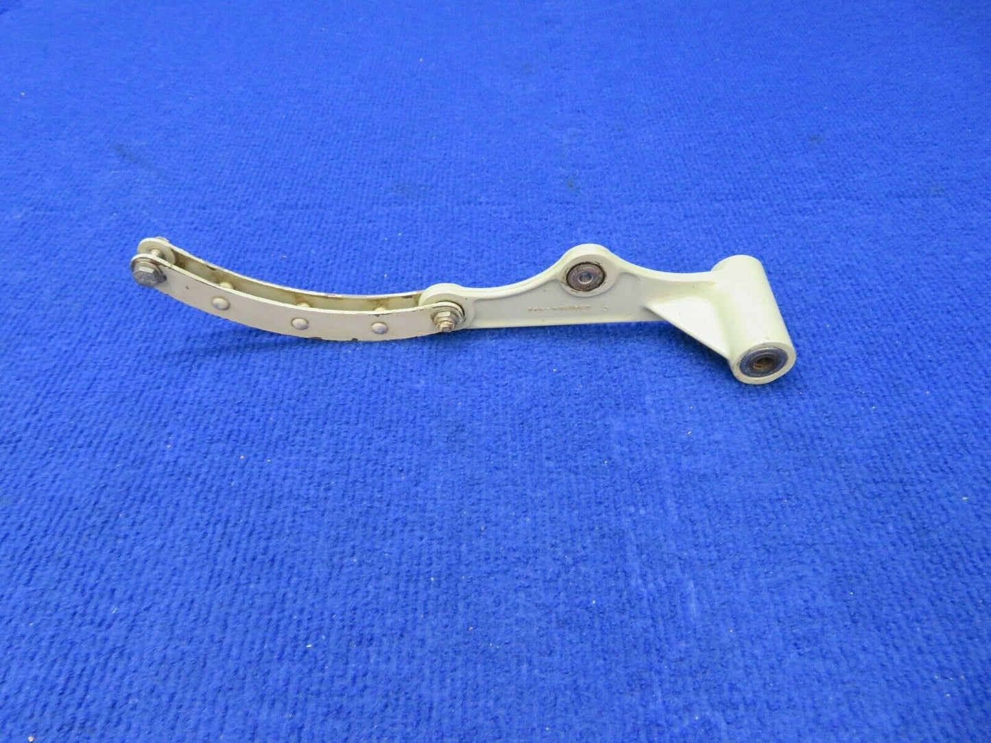 Cessna 310 Bellcrank Rocker Arm Assy Main Gear w/ Link P/N 0841104-4 (0422-428)
