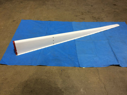 Beech Baron B55 Dorsal Fin P/N 96-440015-71 (0316-16)