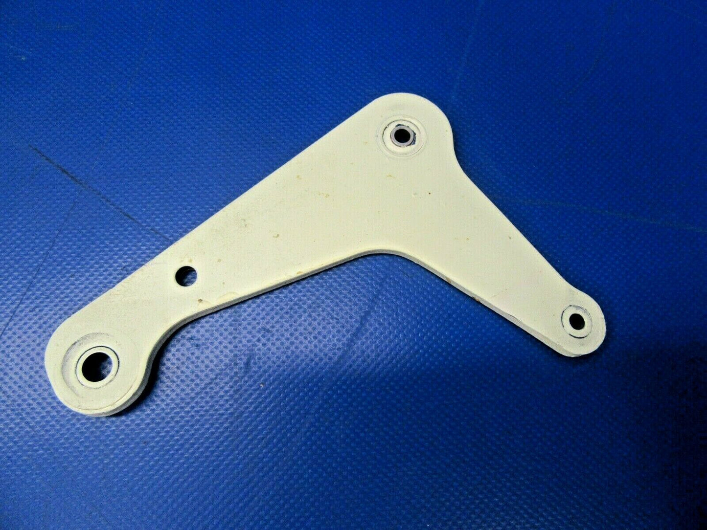 Bellanca 17-30A Super Viking Bellcrank Aileron 195503-10 (0819-328)