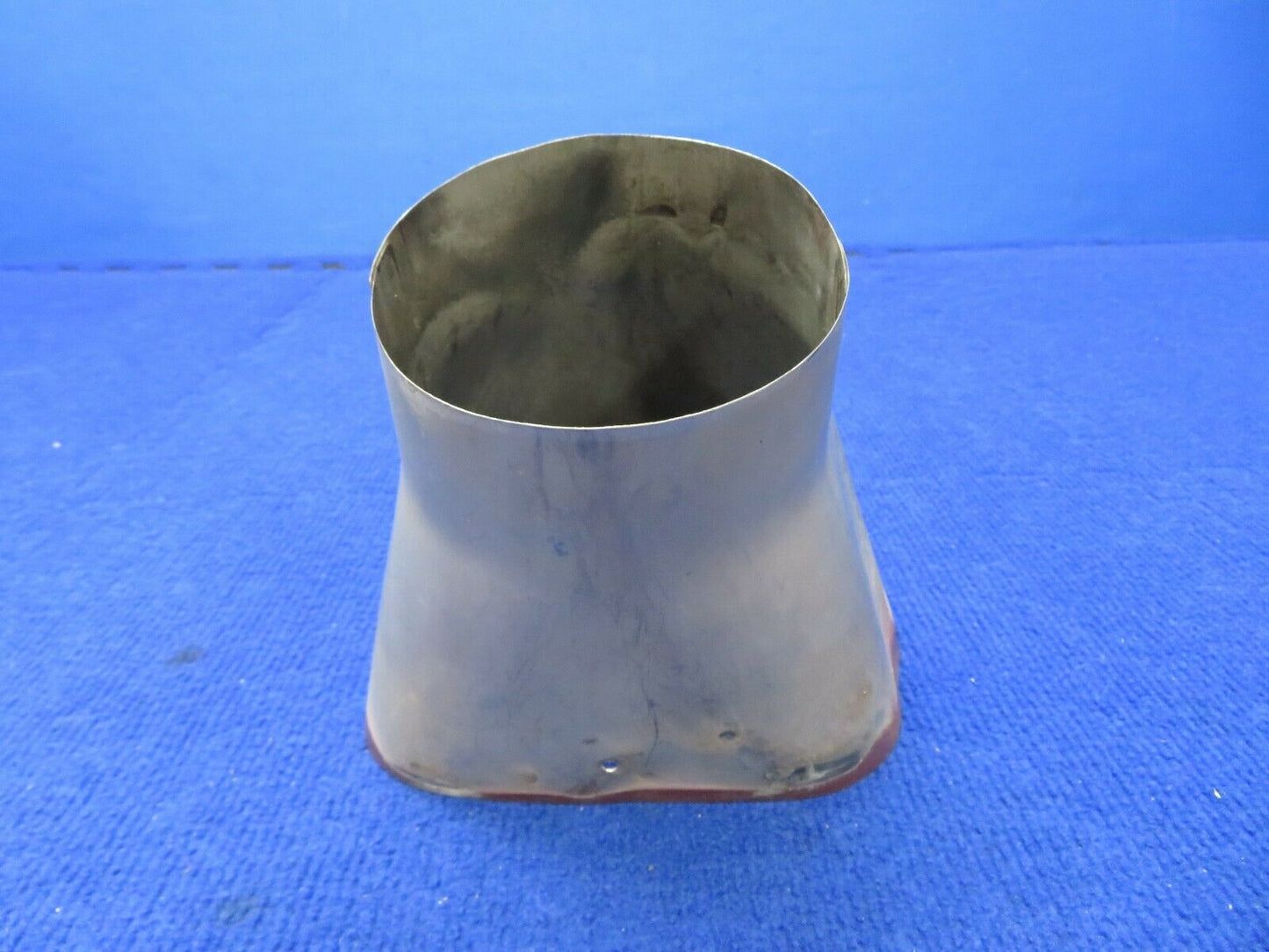 1956 Cessna 310 Diffuser Outboard Exhaust P/N 0850621-1 (0422-498)
