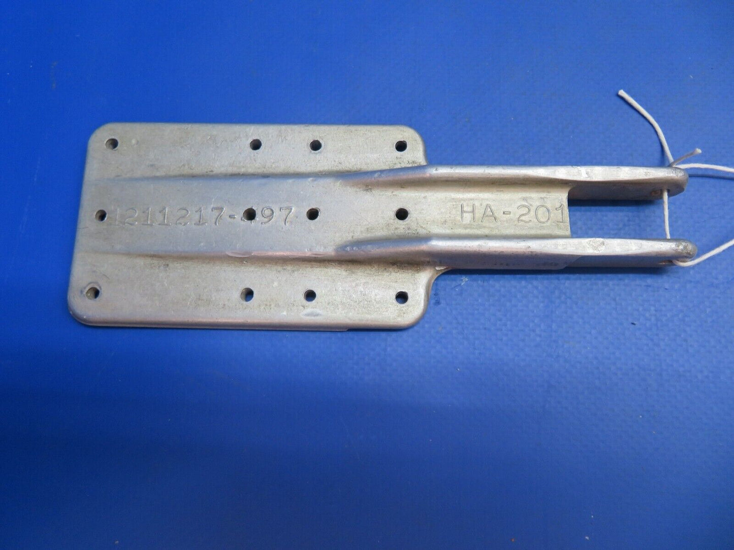 Cessna 210 Main Gear Support Door Arm P/N 1211217-1 (1122-663)
