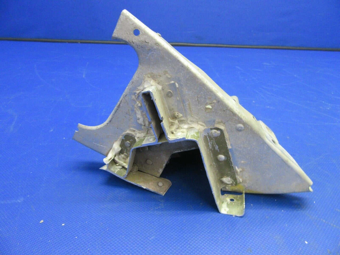 Cessna 210 / T210N Retract & Step Assy Cabin Door P/N 0741623-1 (0821-580)