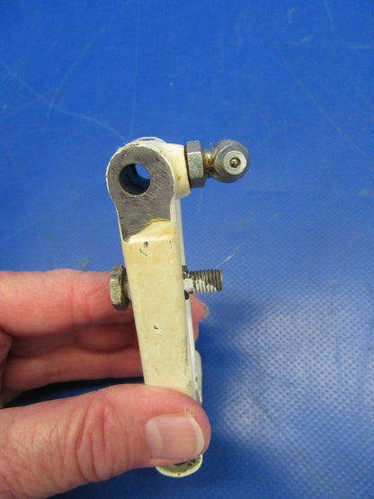 Beech Baron 55/58 Link Nose Gear P/N 35-825173-2 (1018-295)