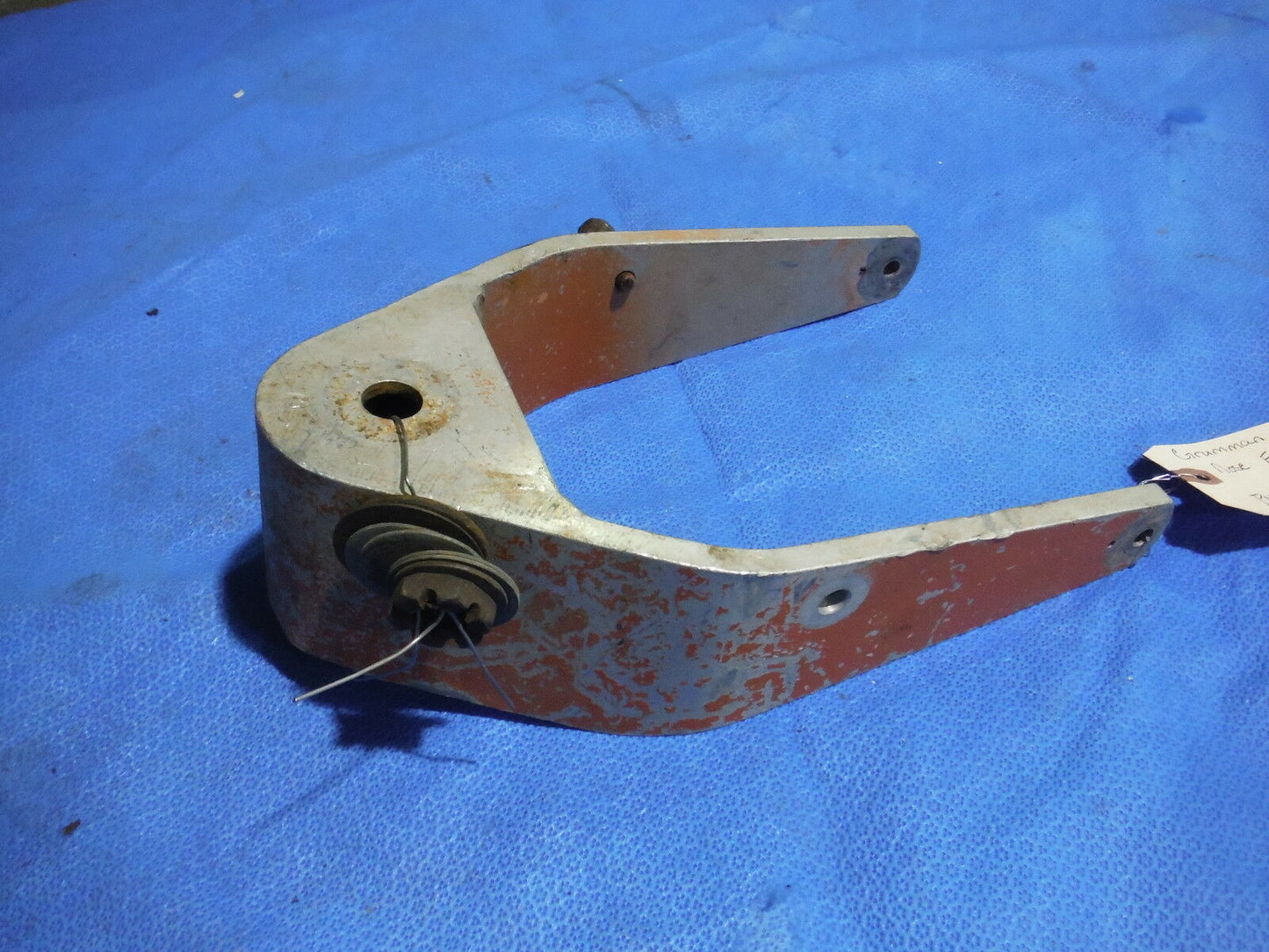 Grumman Cheetah AA-1 & AA-1A Nose Fork/Block P/N 702067-501 (0214-70)